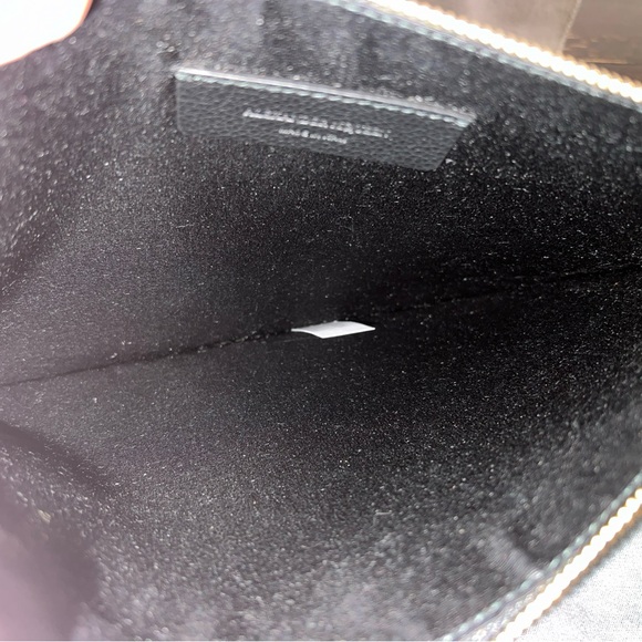 Alexander McQueen clutch - Picture 7 of 10